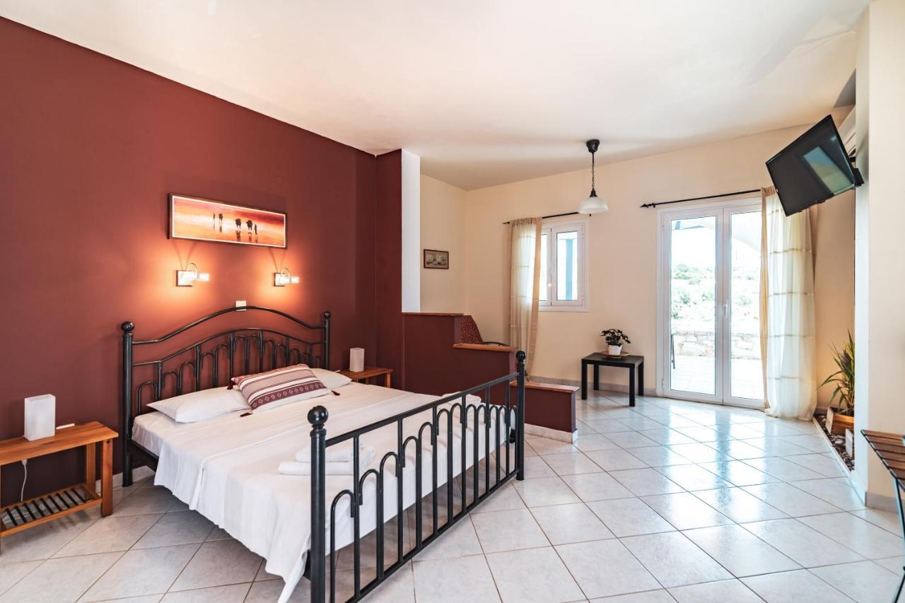 Philyra Appartments Agia Pelagia  Екстериор снимка