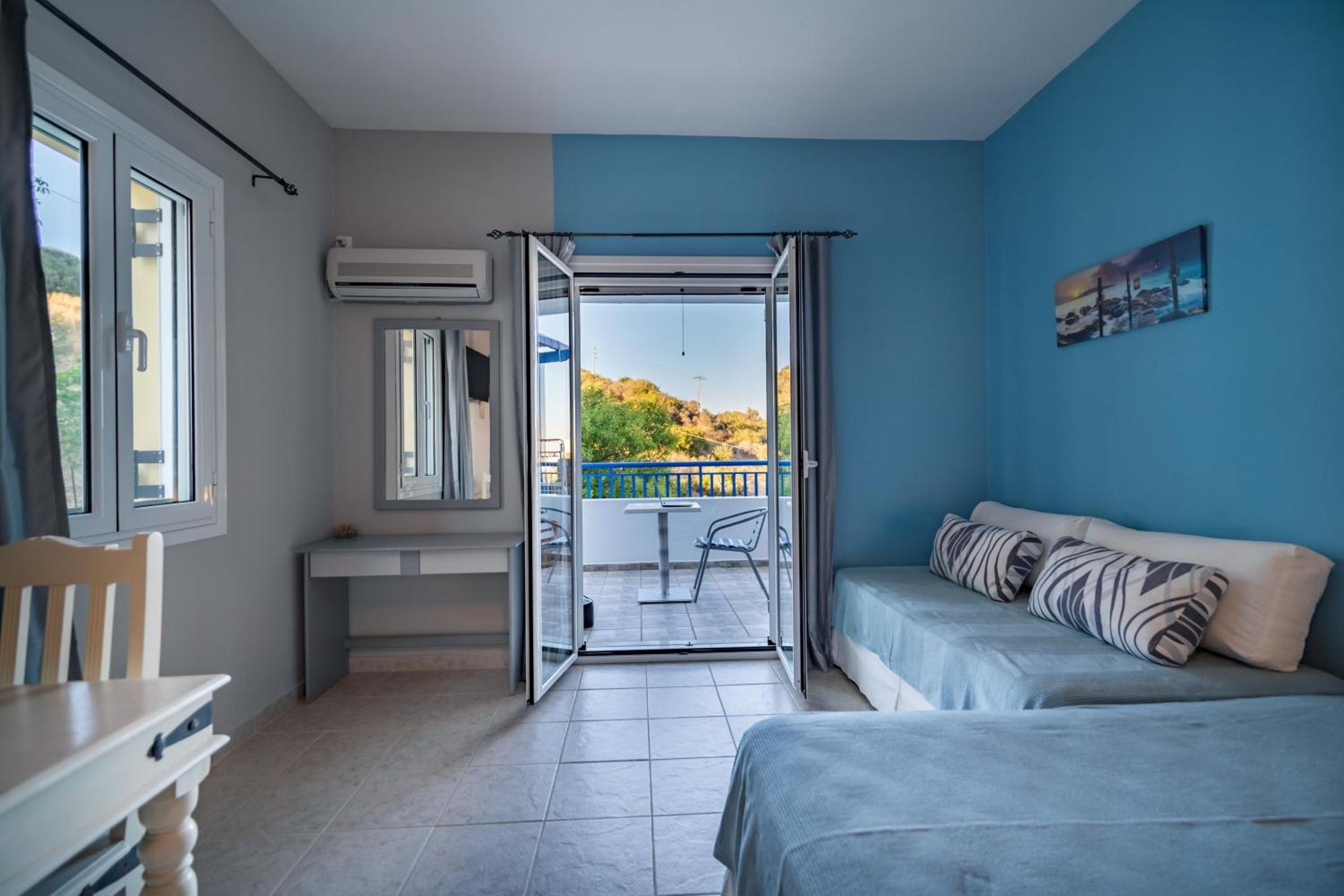 Philyra Appartments Agia Pelagia  Стая снимка